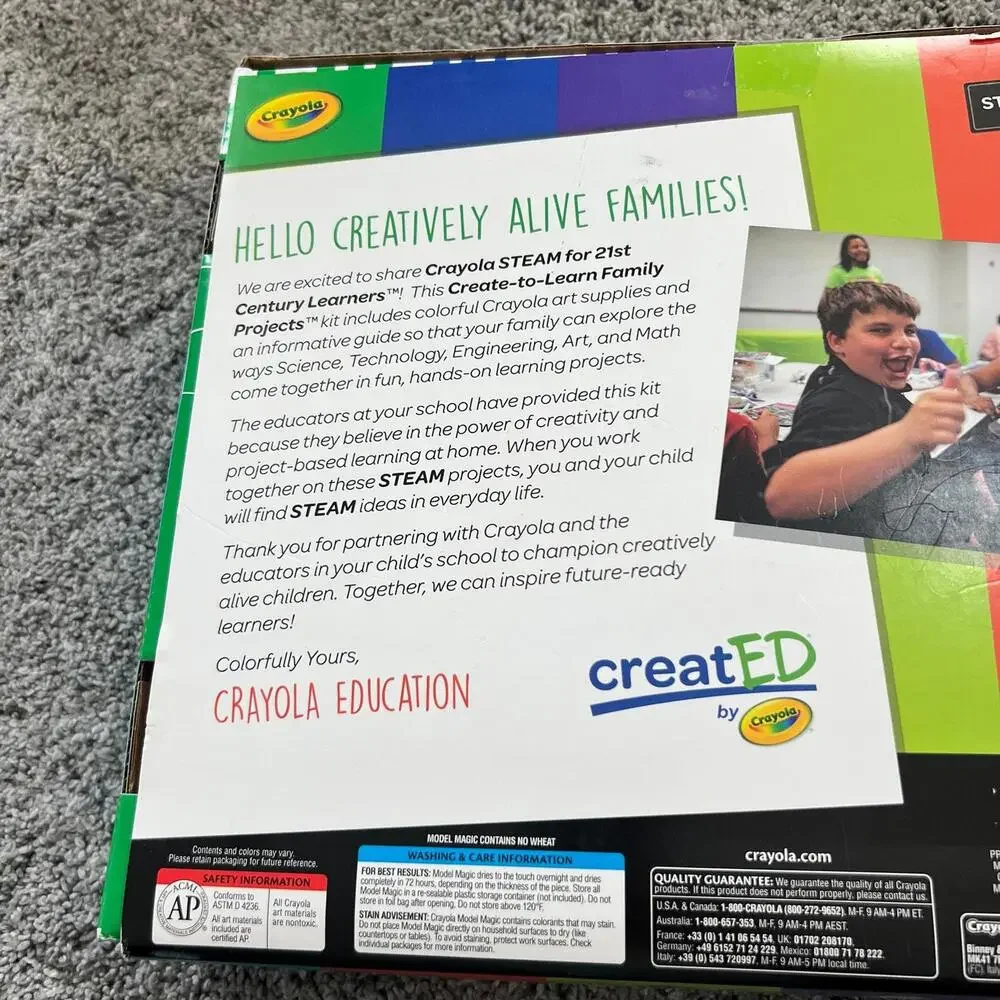 CreatED by Crayola STEAM Family Projects Set NIB - Picture 3 of 3
